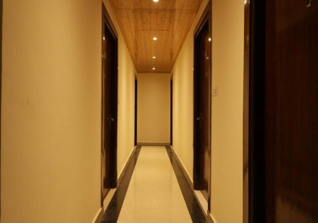 The Alpine Retreat 호텔 심라 외부 사진